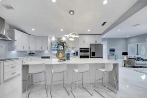 Wholesale cabinets come in endless designs to suit any Tampa home.