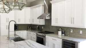 Stylish kitchen cabinets don’t have to be costly
